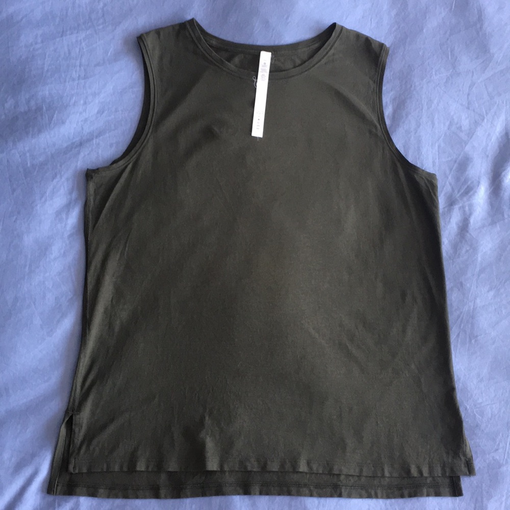 Lululemon sleeveless tank